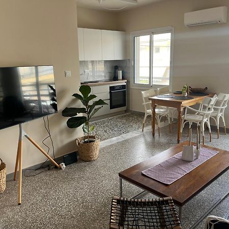 Mz Apartment Néa Péramos Esterno foto